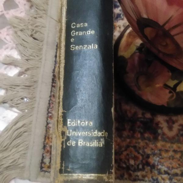 livro "casa grande e senzala" de gilberto freyre