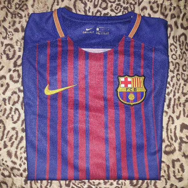 Camiseta Barcelona tamanho G, temporada 2017