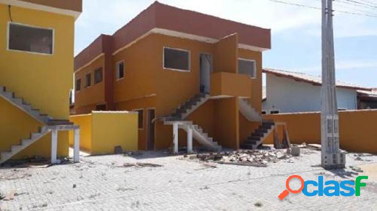 Casa sobreposta em região central em Itanhaém