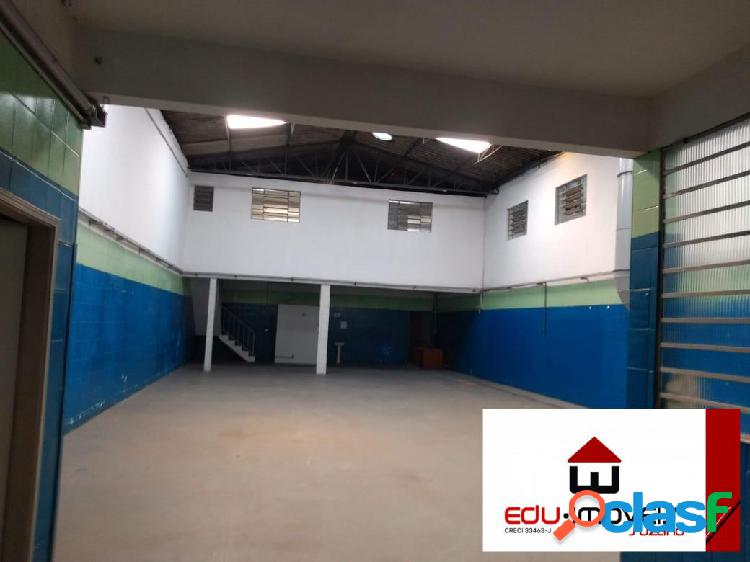 Galpão comercial / Calmon Viana / Poá.
