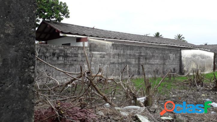 ÓTIMO TERRENO A 50 M DO MAR PRONTO P/ CONSTRUIR SUA CASA.