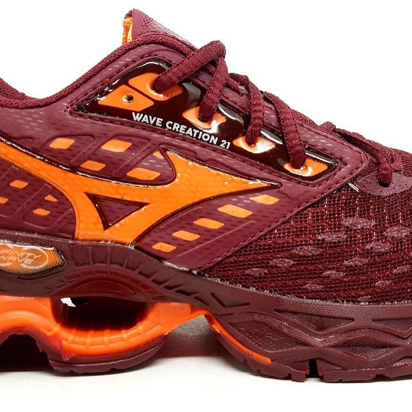 Tênis Mizuno Wave Creation 21