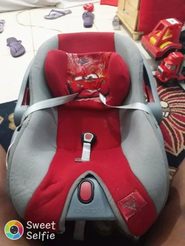 Vendo um bebe conforto otimo estado