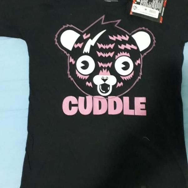 camiseta cuddle