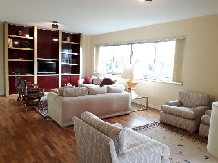 Apartamento MOBILIADO com 180 m² - 2 suítes - 2 vagas -