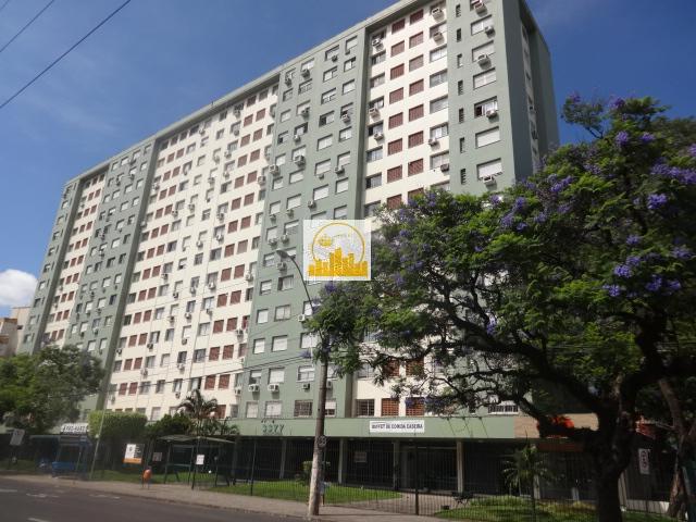 Apartamento para Venda em Porto Alegre, Santana, 2