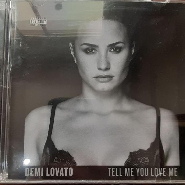 Conjunto de 2 CD's da Demi Lovato para colecionadores