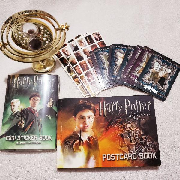 Harry Potter Postcard Book + Sticker E Vira tempo