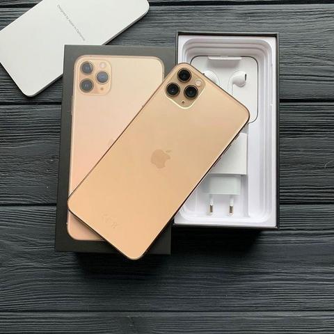 IPhone 11 pro max gold