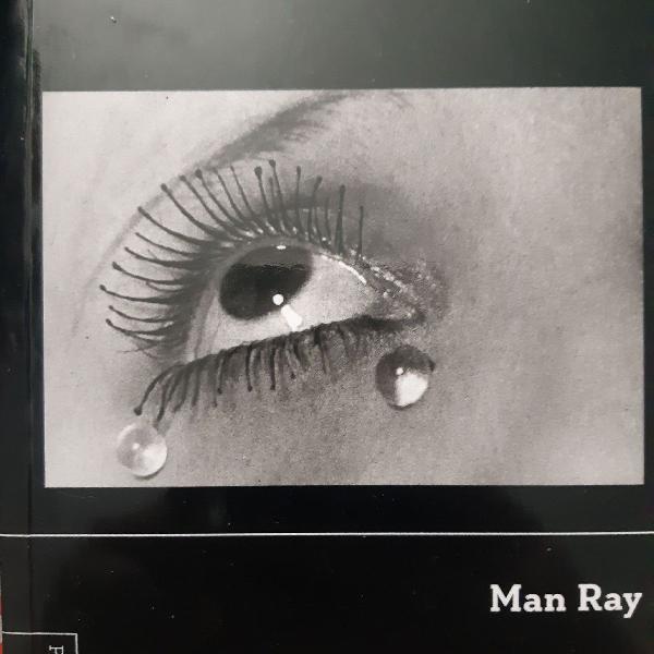 Livro Man Ray Photo Poche