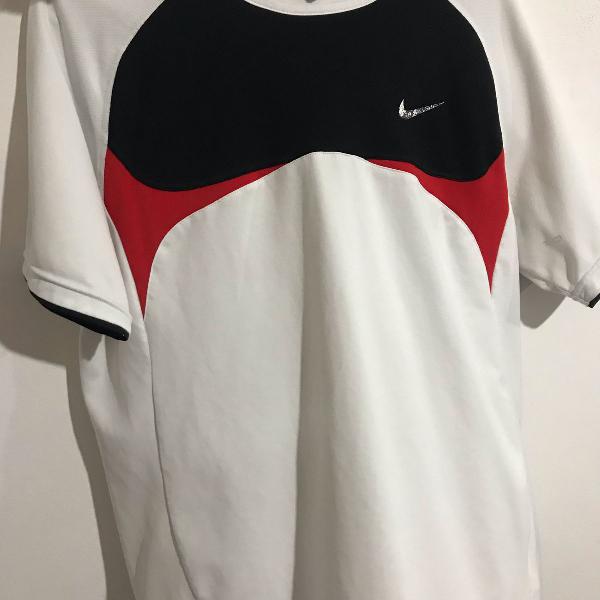 camiseta nike academia