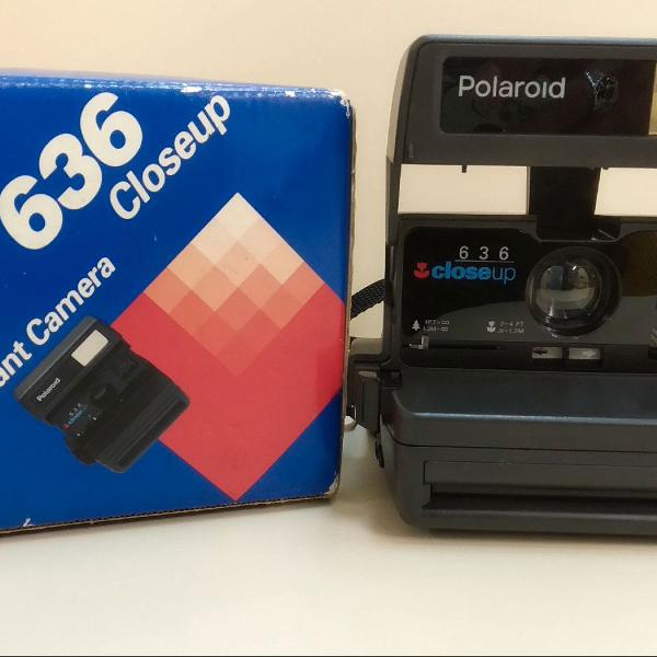 câmera Polaroid 636 com caixa original