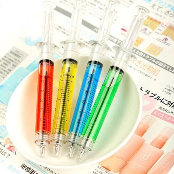 kit 8 canetas formato seringa