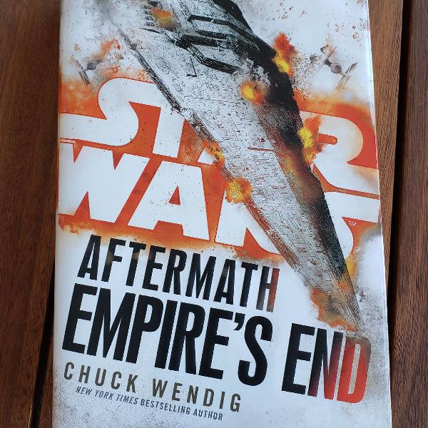 livro da saga Star Wars - Aftermath Empire's End