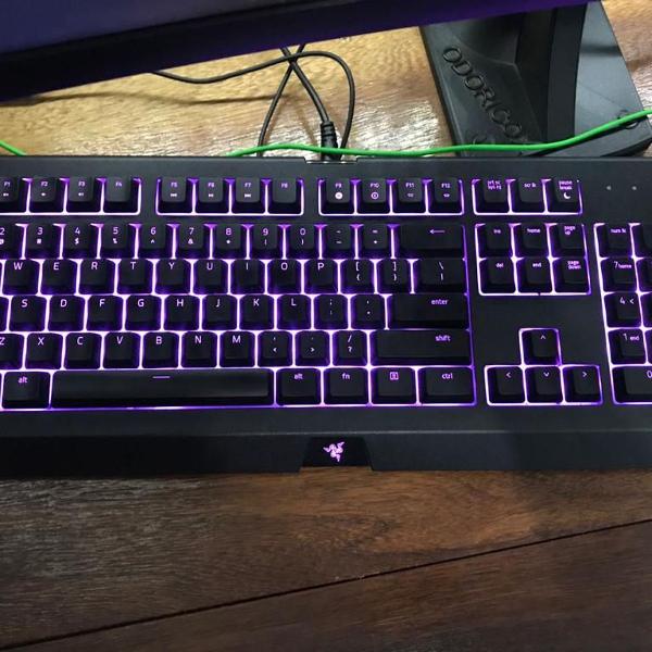 teclado gamer razer cynosa chroma us