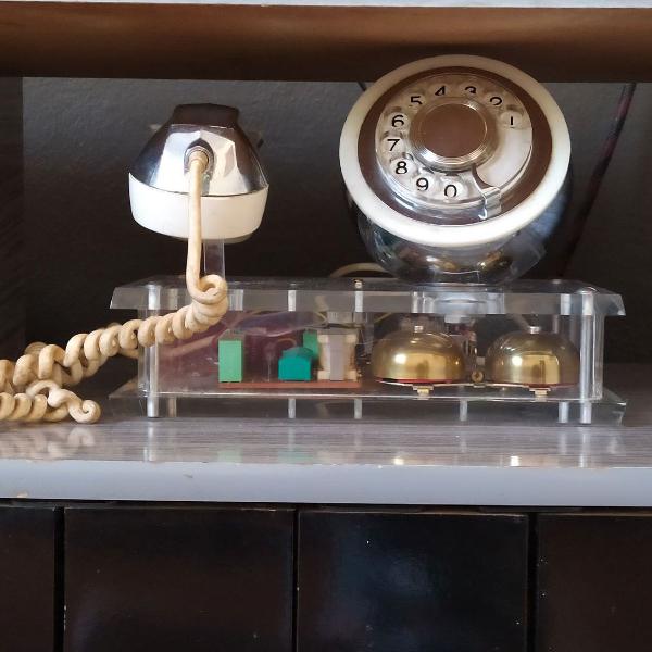telefone antigo para decoração