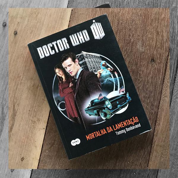 8. livro doctor who: mortalha da lamentação