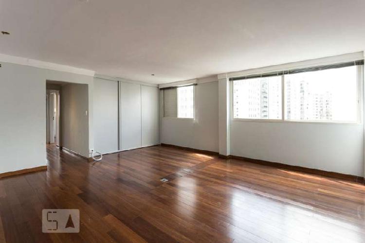 Apartamento à Venda - Moema, 2 Quartos, 96 m2