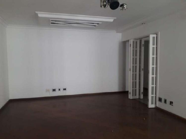 Apartamento para aluguel tem 140m2 - 4 dormitórios,sendo 1