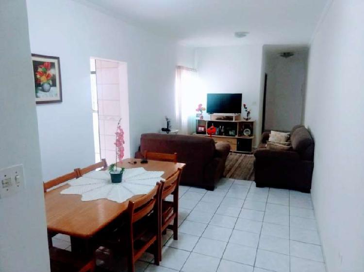 Apartamento para venda tem 95 metros quadrados com 3 quartos