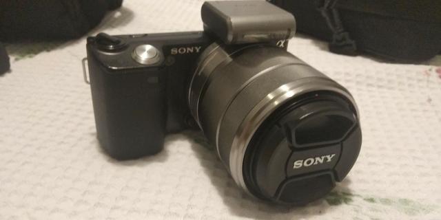 Câmera Sony NEX 5
