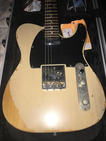Guitarra telecaster Vintage icon V62