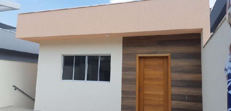 Linda Casa pra venda 80 m² em um bairro Planejado no Porta