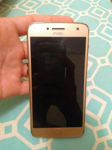 Moto G5 plus