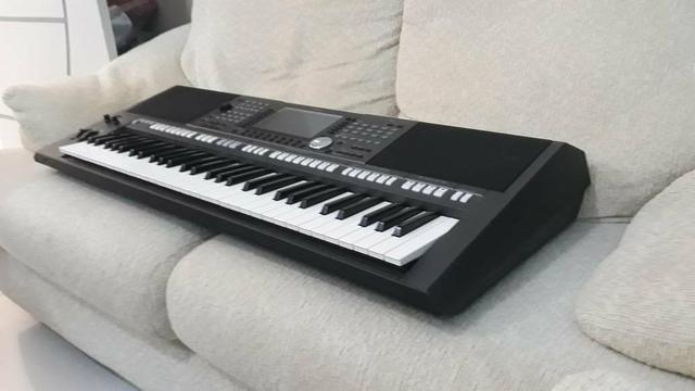 Teclado Arranjador Yamaha Psr S970