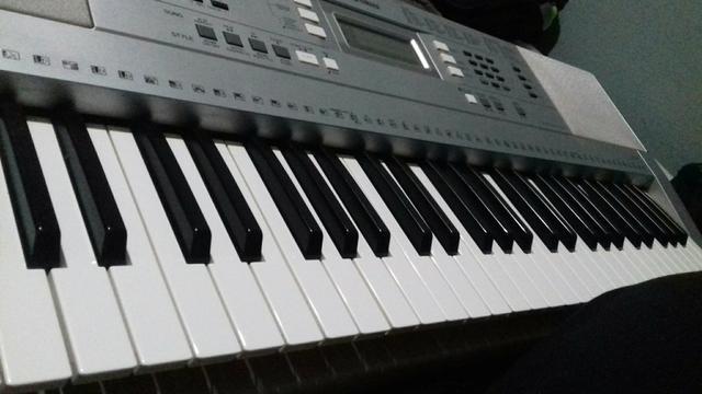 Teclado Yamaha Ypt - 340