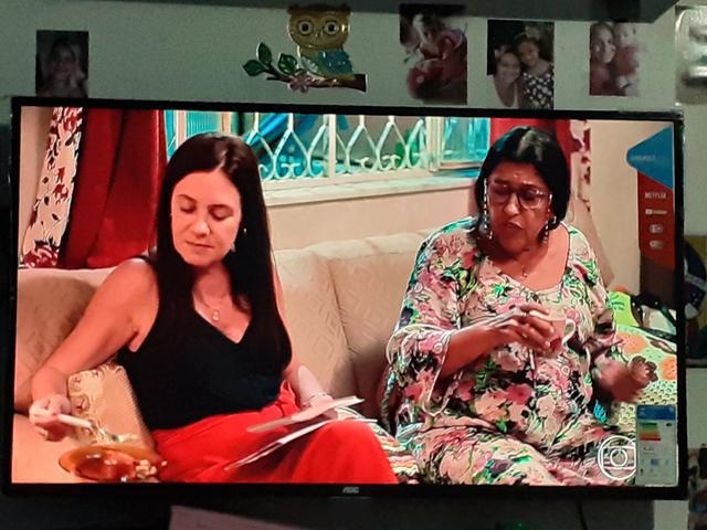 Vendo este tv 43polegada $1000 ar 250