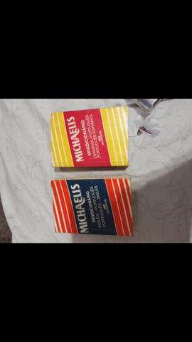 Vendo mini dicionário inglês e espanhol