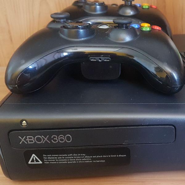 Xbox 360 LTU2 com 2 Controles