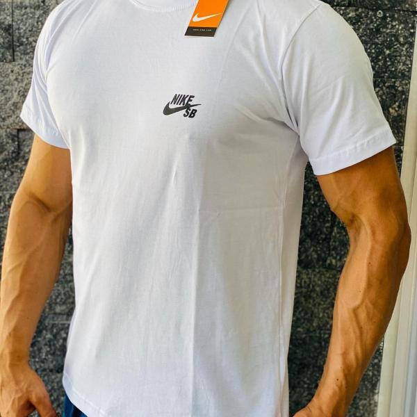 camiseta nike (g)