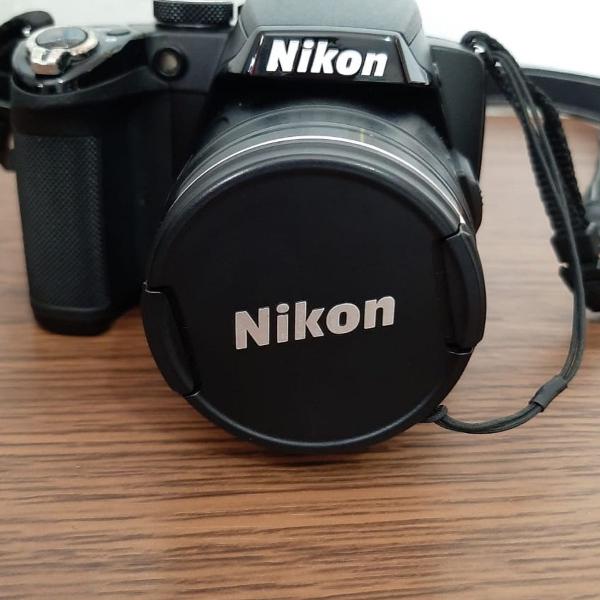 câmera nikon p500