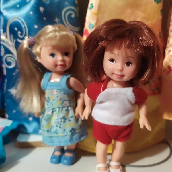 lote com 5 bonecas bonequinhas Barbie para coleção