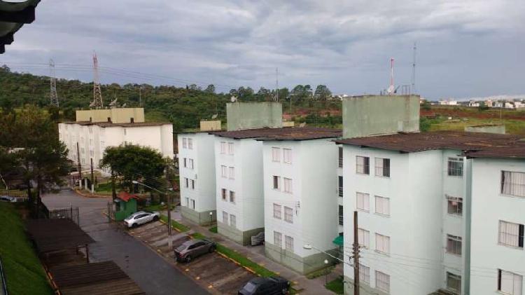 Apartamento com 2 dormitóriod Jardim Maricá em Mogi das
