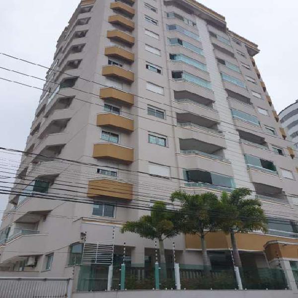 Apartamento em Barreiros