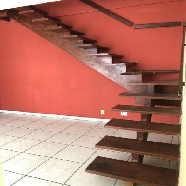 Cobertura para venda possui 141 metros quadrados com 3