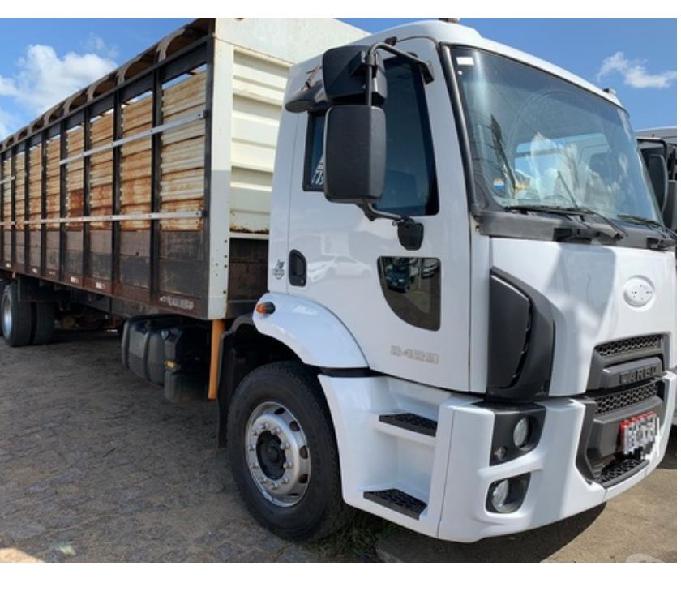 FORD CARGO 2426 2017