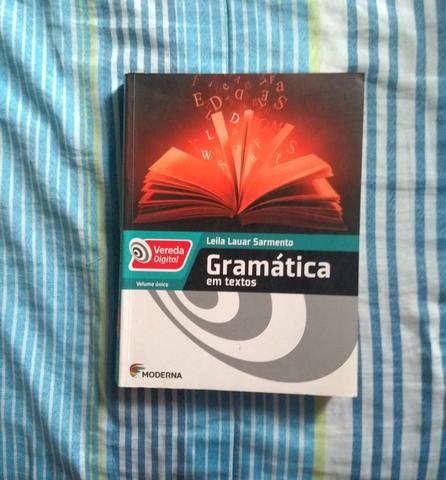 Gramática em textos da editora moderna