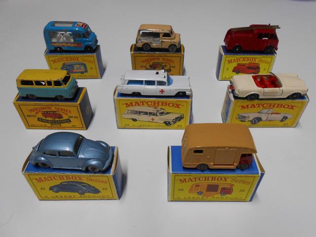 Lote com 23 matchbox decada de 60