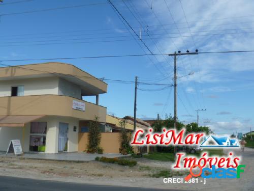 Sobrado residencial e comercial na Av. Celso Ramos