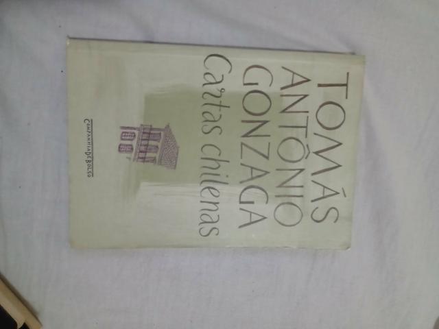 Vendo ou troco livros por apenas 10,00 a unidade