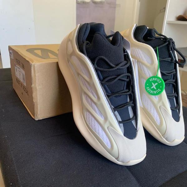 yeezy 700 v3 azael