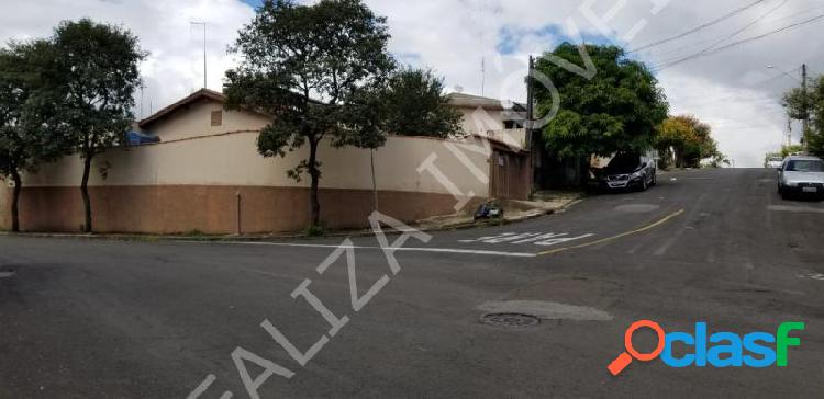 Casa com 2 dorms em São João da Boa Vista - Jardim