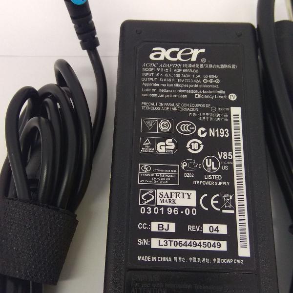 Fonte para notebook acer 19 volts x 3.42 amperes (Produto