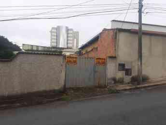 Lote para alugar no bairro Milionários, 110m²