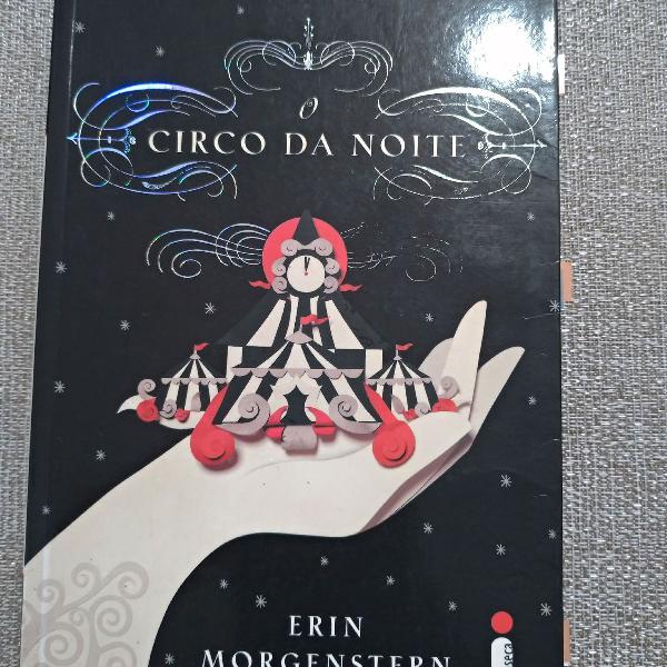 O circo da noite edição em português