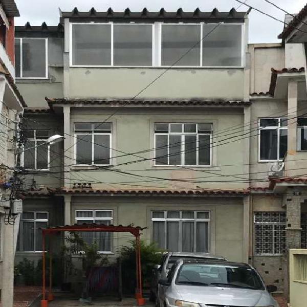 Piedade - Apartamento duplex tipo cobertura em vila